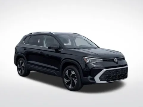 More photos of 2025 Volkswagen Taos 1.5T SE at Zeigler BMW of Kalamazoo, MI