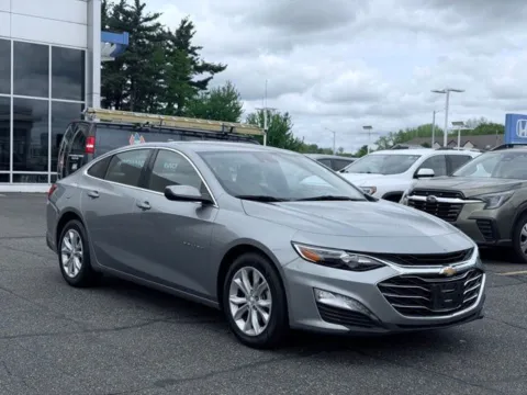 More photos of 2024 Chevrolet Malibu LT at Zeigler BMW of Kalamazoo, MI
