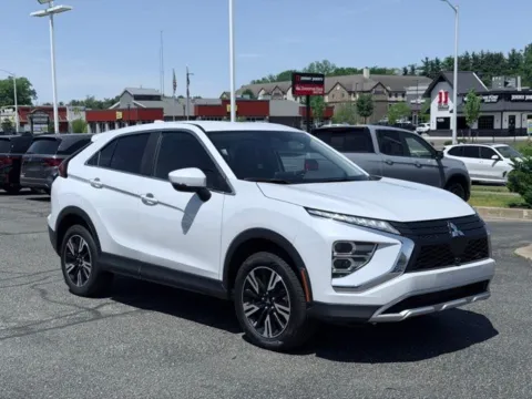 More photos of 2024 Mitsubishi Eclipse Cross at Zeigler BMW of Kalamazoo, MI