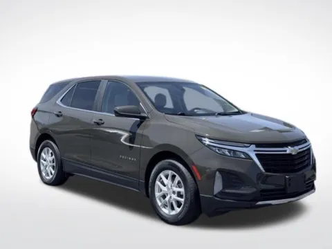 More photos of 2023 Chevrolet Equinox LT at Zeigler BMW of Kalamazoo, MI