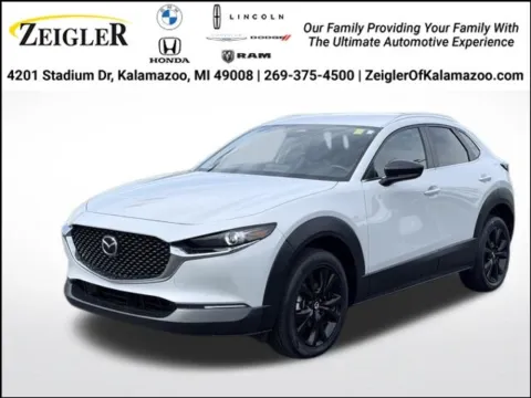 White 2024 Mazda CX-30 2.5 S Select Sport for sale in Kalamazoo, MI