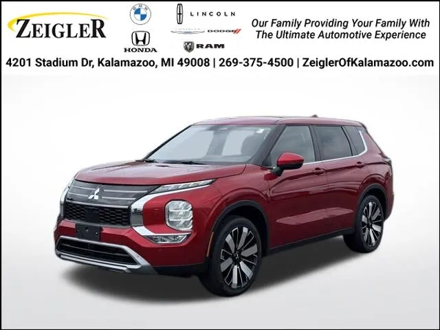 Red 2025 Mitsubishi Outlander SE for sale in Kalamazoo, MI