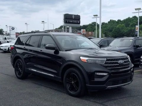 More photos of 2020 Ford Explorer XLT at Zeigler BMW of Kalamazoo, MI
