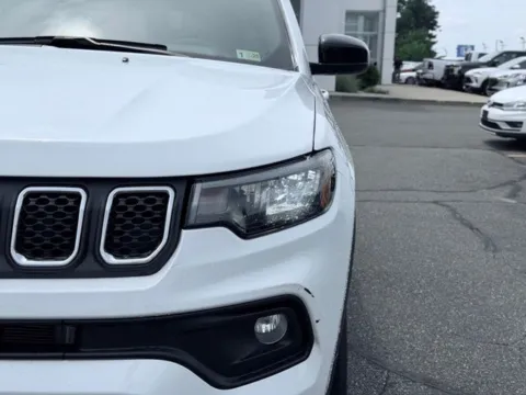 More photos of 2024 Jeep Compass Latitude at Zeigler BMW of Kalamazoo, MI