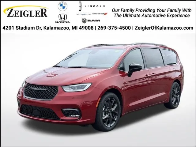 Red 2025 Chrysler Pacifica Limited for sale in Kalamazoo, MI