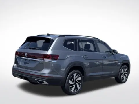 More photos of 2025 Volkswagen Atlas 2.0T SE w/Technology at Zeigler BMW of Kalamazoo, MI