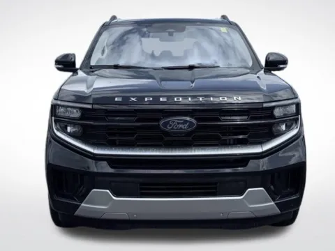 Photos of 2025 Ford Expedition Platinum for sale in Kalamazoo, MI at Zeigler BMW of Kalamazoo