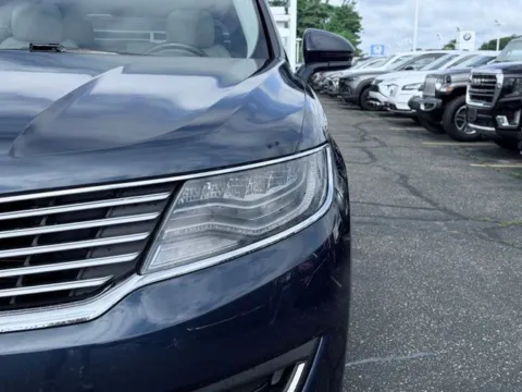 Another view of 2017 Lincoln MKX Reserve for sale in Kalamazoo, MI at Zeigler BMW of Kalamazoo