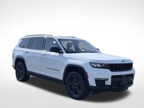 More photos of 2023 Jeep Grand Cherokee L Limited at Zeigler BMW of Kalamazoo, MI