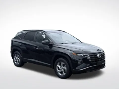 More photos of 2023 Hyundai Tucson SEL at Zeigler BMW of Kalamazoo, MI