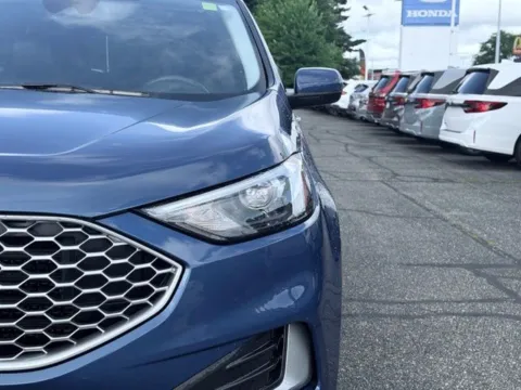 Another view of 2024 Ford Edge SEL for sale in Kalamazoo, MI at Zeigler BMW of Kalamazoo