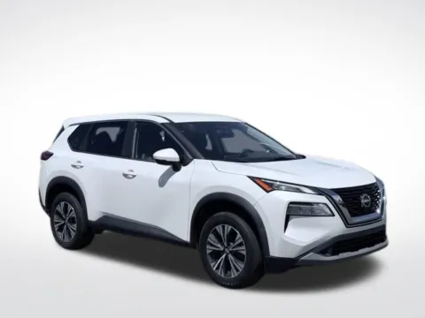 More photos of 2022 Nissan Rogue SV at Zeigler BMW of Kalamazoo, MI