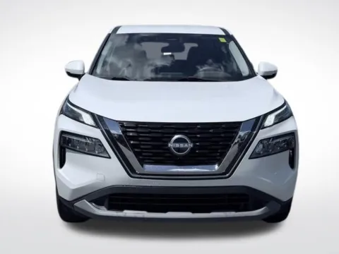 Photos of 2022 Nissan Rogue SV for sale in Kalamazoo, MI at Zeigler BMW of Kalamazoo