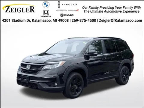 Black 2022 Honda Pilot TrailSport for sale in Kalamazoo, MI