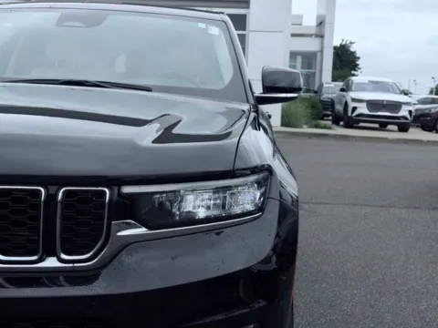 Another view of 2021 Jeep Grand Cherokee L Limited for sale in Kalamazoo, MI at Zeigler BMW of Kalamazoo