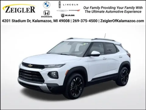 White 2022 Chevrolet TrailBlazer LT for sale in Kalamazoo, MI