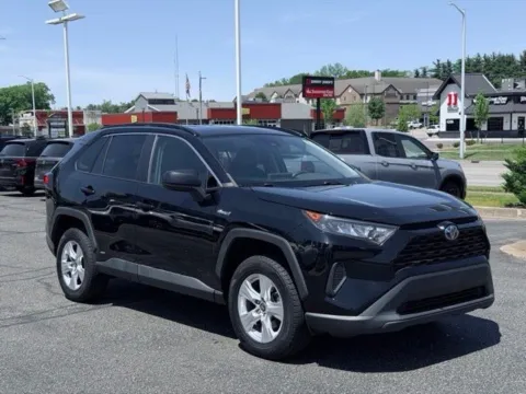 More photos of 2021 Toyota RAV4 Hybrid LE at Zeigler BMW of Kalamazoo, MI