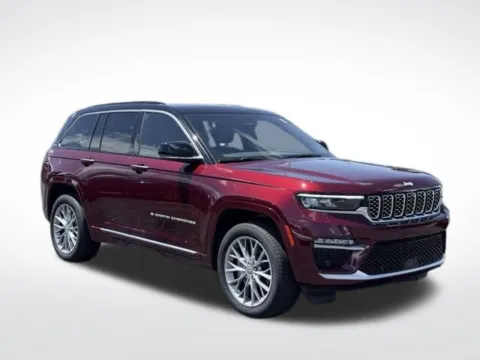 More photos of 2025 Jeep Grand Cherokee Summit at Zeigler BMW of Kalamazoo, MI