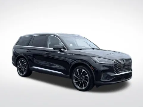 More photos of 2025 Lincoln Aviator Reserve at Zeigler BMW of Kalamazoo, MI