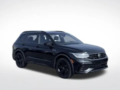 More photos of 2023 Volkswagen Tiguan 2.0T SE R-Line Black at Zeigler BMW of Kalamazoo, MI