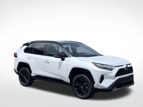 More photos of 2024 Toyota RAV4 Hybrid XSE at Zeigler BMW of Kalamazoo, MI