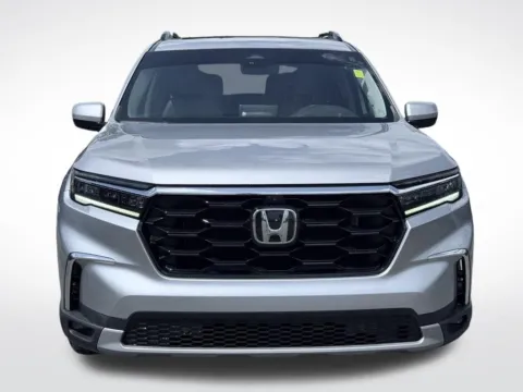 Photos of 2025 Honda Pilot Elite for sale in Kalamazoo, MI at Zeigler BMW of Kalamazoo