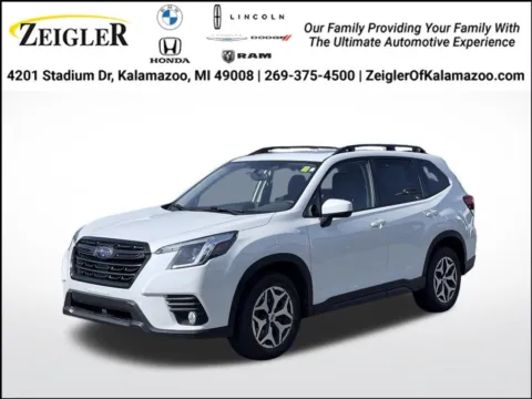 White 2023 Subaru Forester Premium for sale in Kalamazoo, MI
