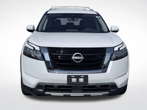 Photos of 2023 Nissan Pathfinder SL for sale in Kalamazoo, MI at Zeigler BMW of Kalamazoo