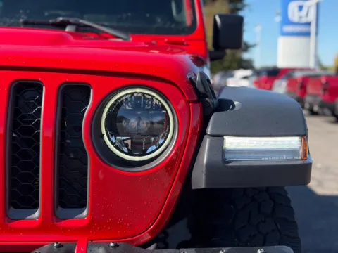 More photos of 2023 Jeep Gladiator Rubicon at Zeigler BMW of Kalamazoo, MI
