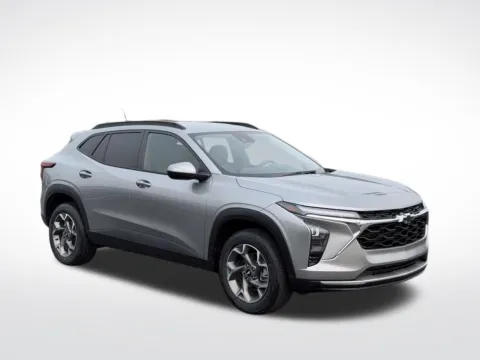 More photos of 2024 Chevrolet Trax LT at Zeigler BMW of Kalamazoo, MI