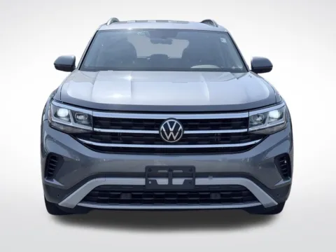 Photos of 2021 Volkswagen Atlas 3.6L V6 SE w/Technology for sale in Kalamazoo, MI at Zeigler BMW of Kalamazoo
