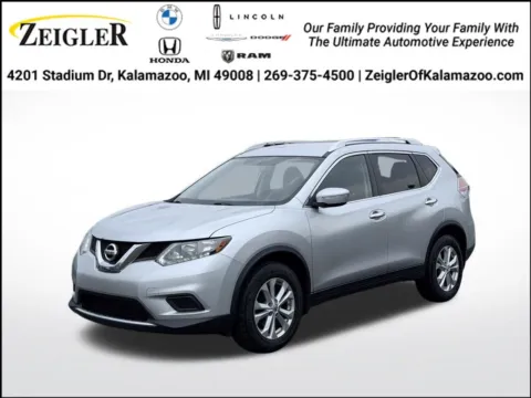 Silver 2015 Nissan Rogue SV for sale in Kalamazoo, MI
