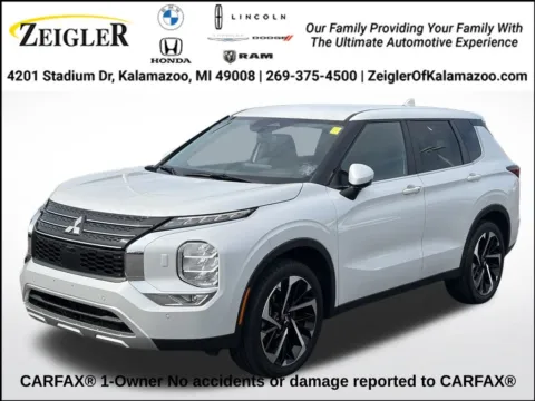 White 2024 Mitsubishi Outlander SE for sale in Kalamazoo, MI