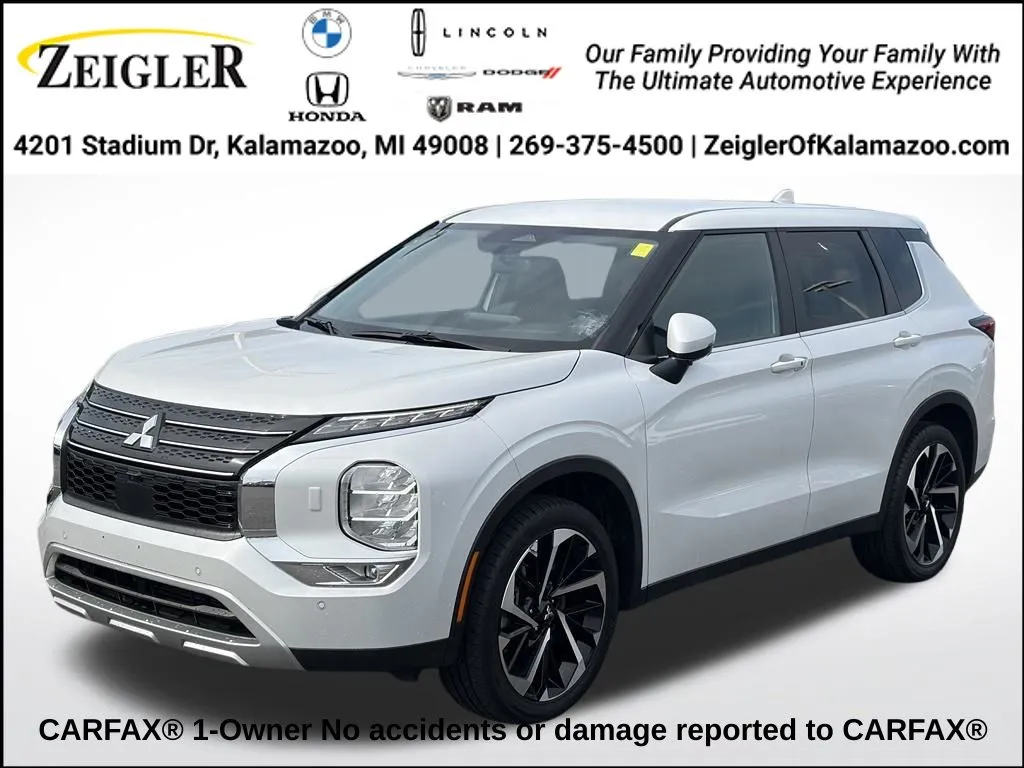 White 2024 Mitsubishi Outlander SE for sale in Kalamazoo, MI