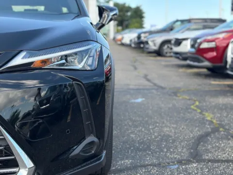 More photos of 2019 Lexus UX 250h Base at Zeigler BMW of Kalamazoo, MI