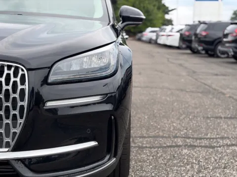 More photos of 2024 Lincoln Corsair Premiere at Zeigler BMW of Kalamazoo, MI