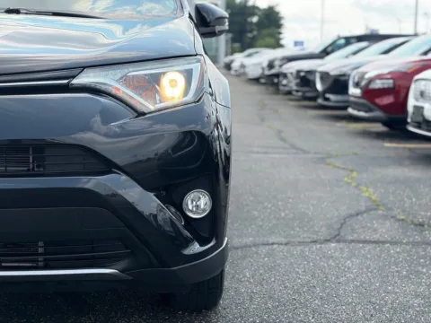 More photos of 2018 Toyota RAV4 Hybrid XLE at Zeigler BMW of Kalamazoo, MI