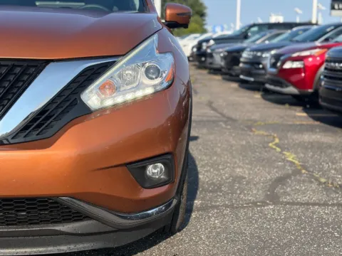 More photos of 2016 Nissan Murano SL at Zeigler BMW of Kalamazoo, MI