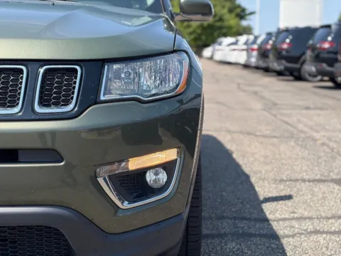 More photos of 2021 Jeep Compass Limited at Zeigler BMW of Kalamazoo, MI