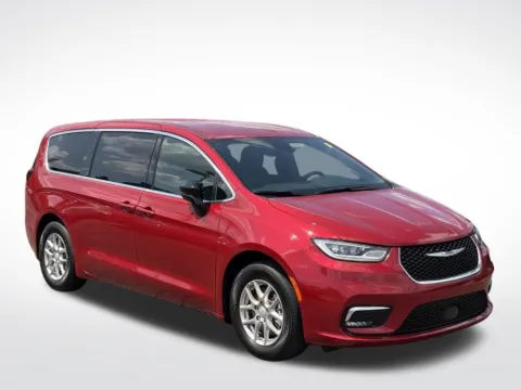 Photos of 2025 Chrysler Pacifica Select for sale in Kalamazoo, MI at Zeigler BMW of Kalamazoo