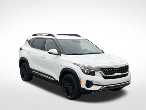 Photos of 2022 Kia Seltos Nightfall for sale in Kalamazoo, MI at Zeigler BMW of Kalamazoo
