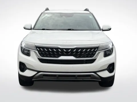 Another view of 2022 Kia Seltos Nightfall for sale in Kalamazoo, MI at Zeigler BMW of Kalamazoo