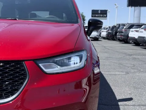 Another view of 2025 Chrysler Pacifica Limited for sale in Kalamazoo, MI at Zeigler BMW of Kalamazoo