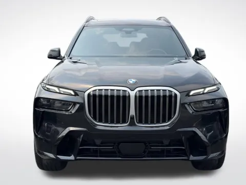 Another view of 2026 BMW X7 xDrive40i for sale in Kalamazoo, MI at Zeigler BMW of Kalamazoo
