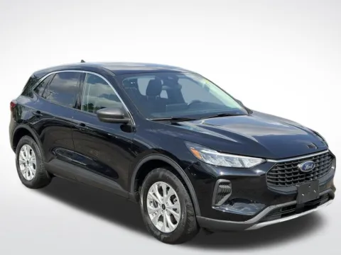 Photos of 2023 Ford Escape Active for sale in Kalamazoo, MI at Zeigler BMW of Kalamazoo
