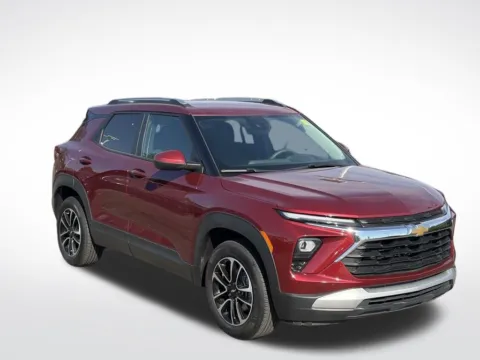Photos of 2025 Chevrolet TrailBlazer LT for sale in Kalamazoo, MI at Zeigler BMW of Kalamazoo