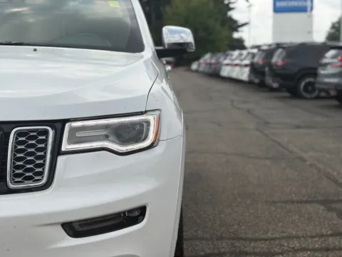 More photos of 2021 Jeep Grand Cherokee Summit at Zeigler BMW of Kalamazoo, MI