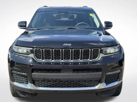Another view of 2023 Jeep Grand Cherokee L Limited for sale in Kalamazoo, MI at Zeigler BMW of Kalamazoo