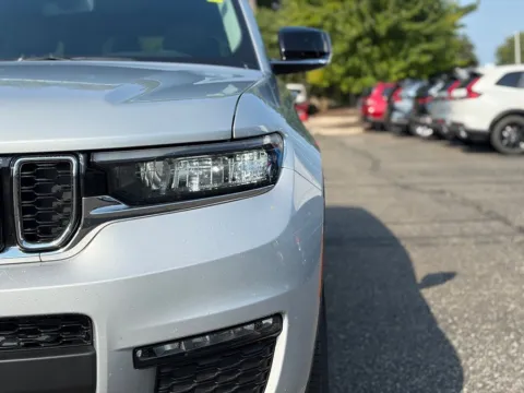 More photos of 2024 Jeep Grand Cherokee L Limited at Zeigler BMW of Kalamazoo, MI
