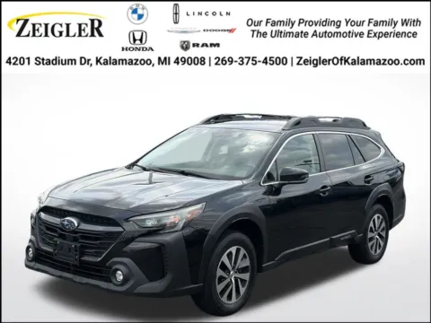 Black 2023 Subaru Outback Premium for sale in Kalamazoo, MI